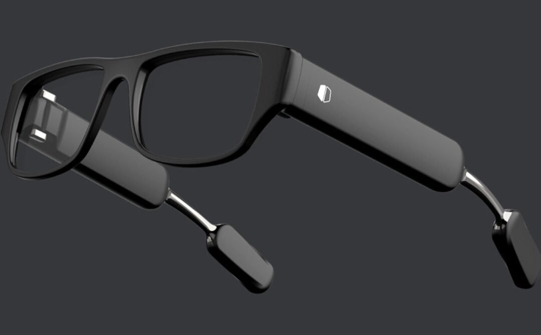 These Smart Glasses Want to Replace Your Laptop