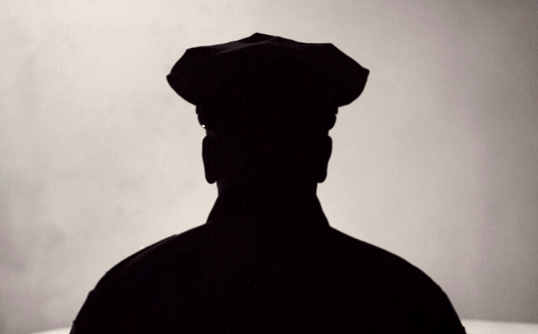 The Fake Federal Agents Case Baffling US Intelligence Experts