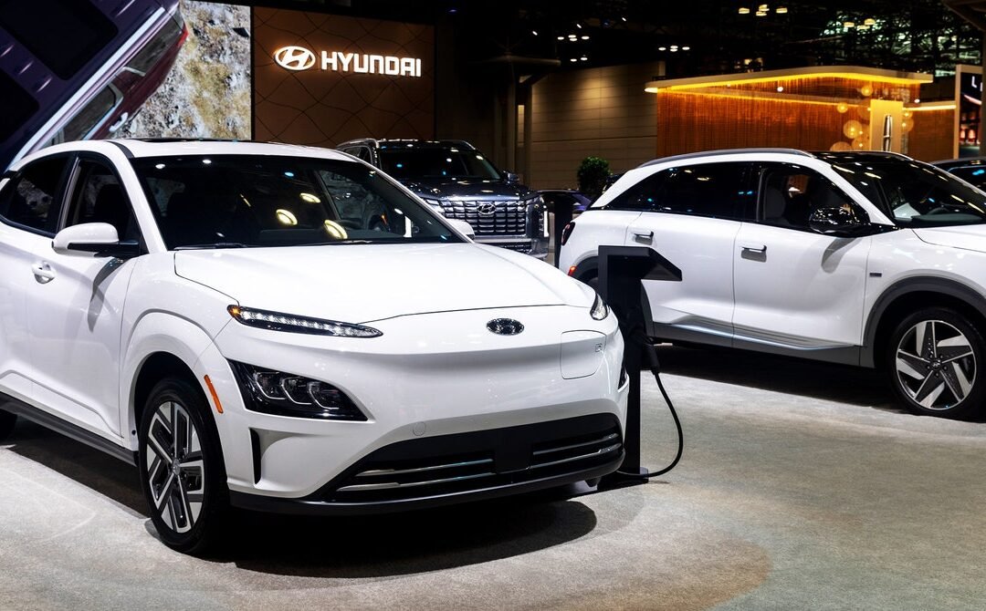 EV Sales Hit a Record in the US. Now Their Popularity May Be Waning