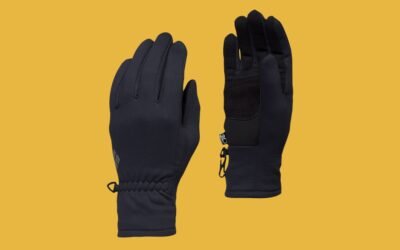 9 Best Touchscreen Gloves (2023): Knitted, Leather, Thin